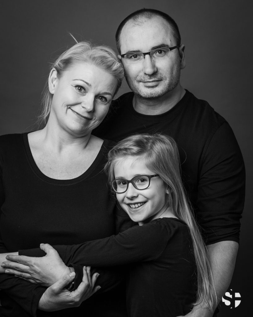 Familienfotos in schwarz-weiss
