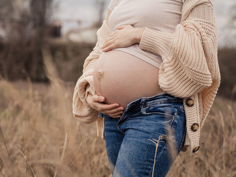 Babybauch Fotos in der Natur